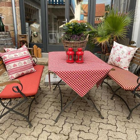 Gaestehaus Sellemols Ferienwohnung Korbmacher Heuchelheim-Klingen Eksteriør billede