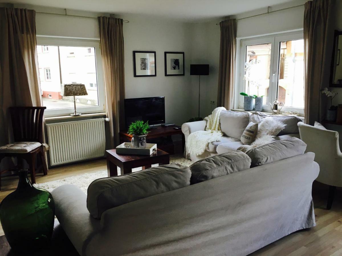 Gaestehaus Sellemols Ferienwohnung Korbmacher Heuchelheim-Klingen Eksteriør billede